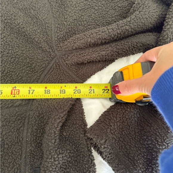 North Face Fleece Jacket - Picture 2 of 4